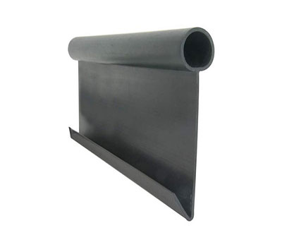 Bordure de plantation noire