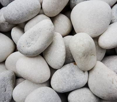 Signature gris pâle